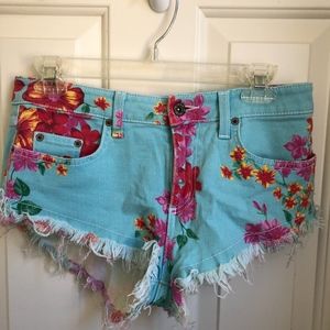 LF Carmar Denim Floral Print Shorts: Size 27